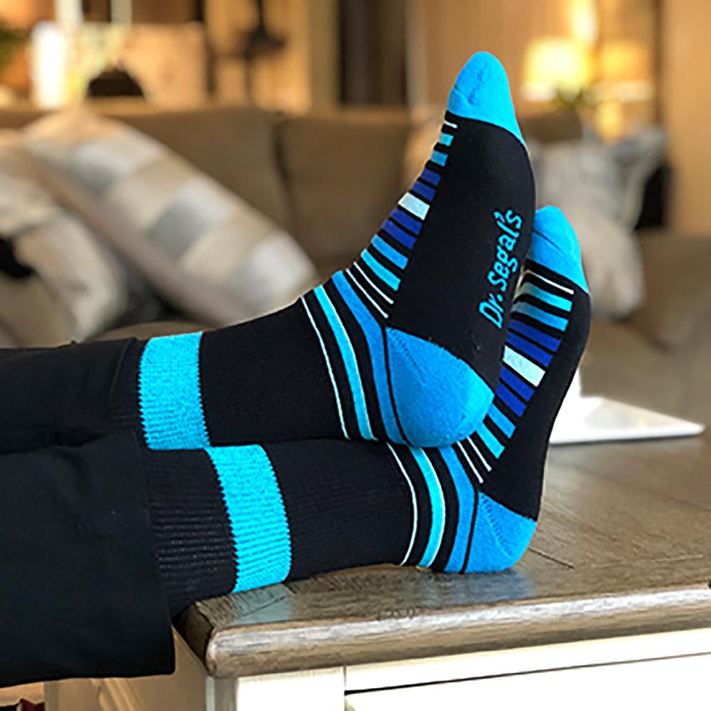 Diabetic Socks for Men, Diabetic Socks For Women, Neuropathy, Non Binding, Seamless - Blue Stripes